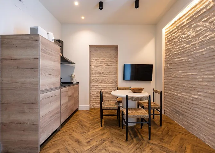 Apartamentos Gravina 56